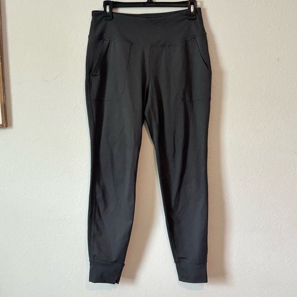 Yogalicious Pants - Womens Yogalicious Black Joggers Women’s Size Medium